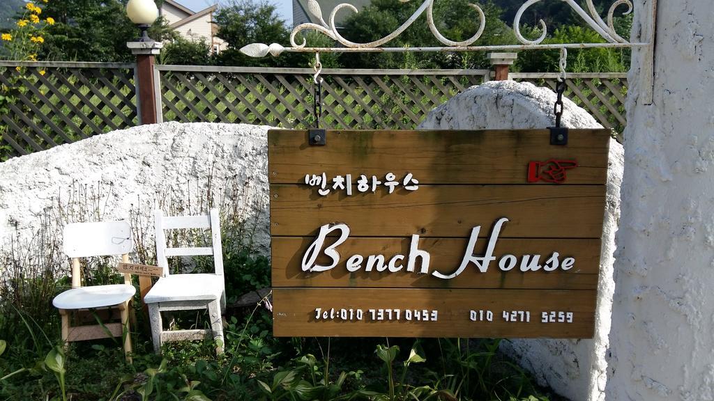 Bench House Villa Phjongcshang Kültér fotó