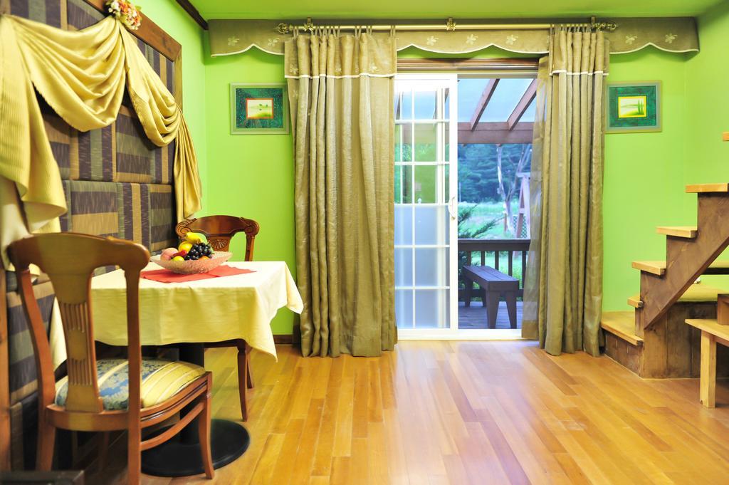 Bench House Villa Phjongcshang Kültér fotó